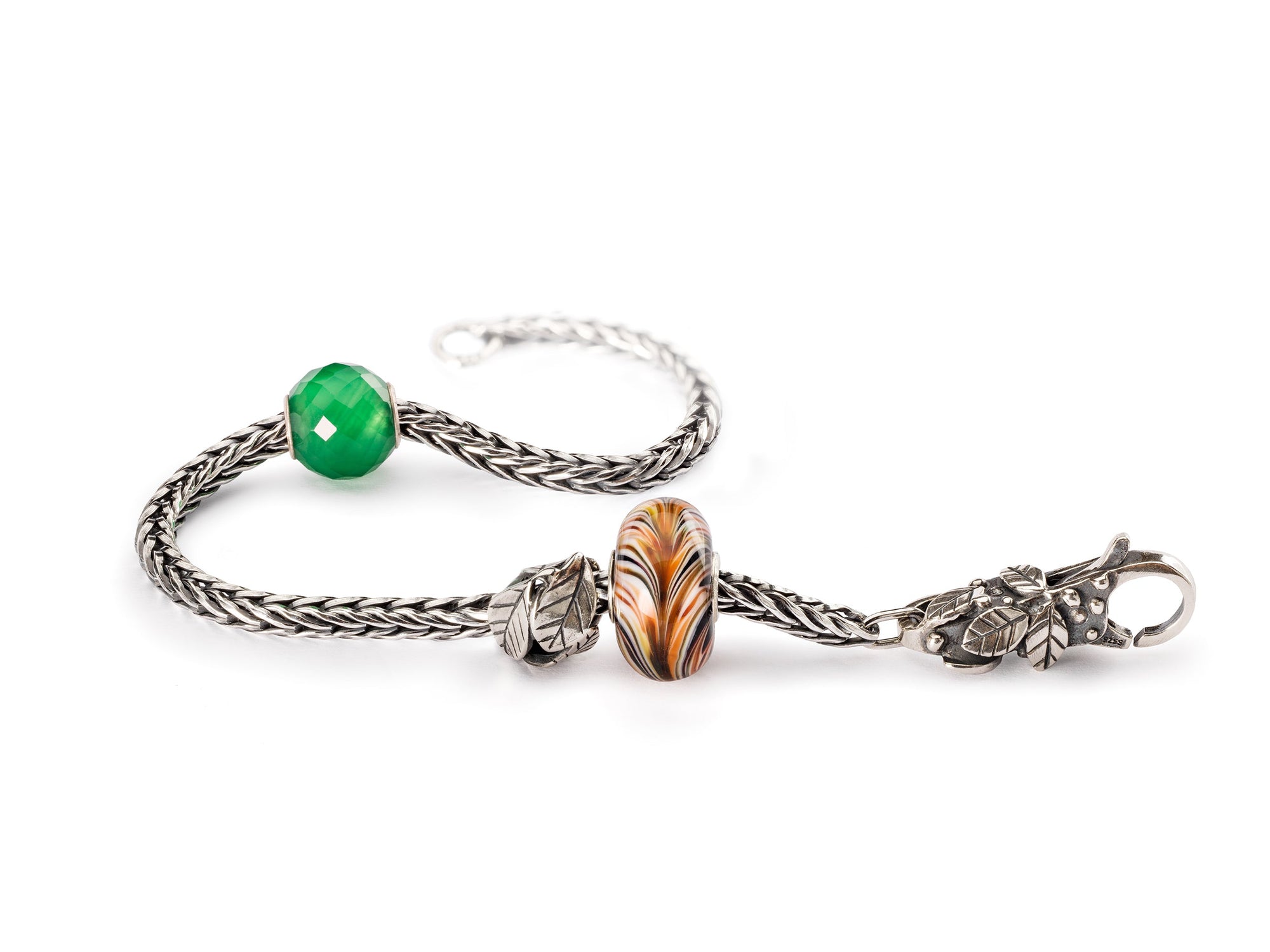 Time to fly bracelet with ROUND GREEN ONYX FACET BEAD